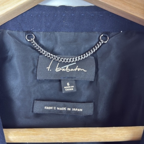 Aritzia Babaton Navy Blue Blazer Size 6 - Picture 2 of 7